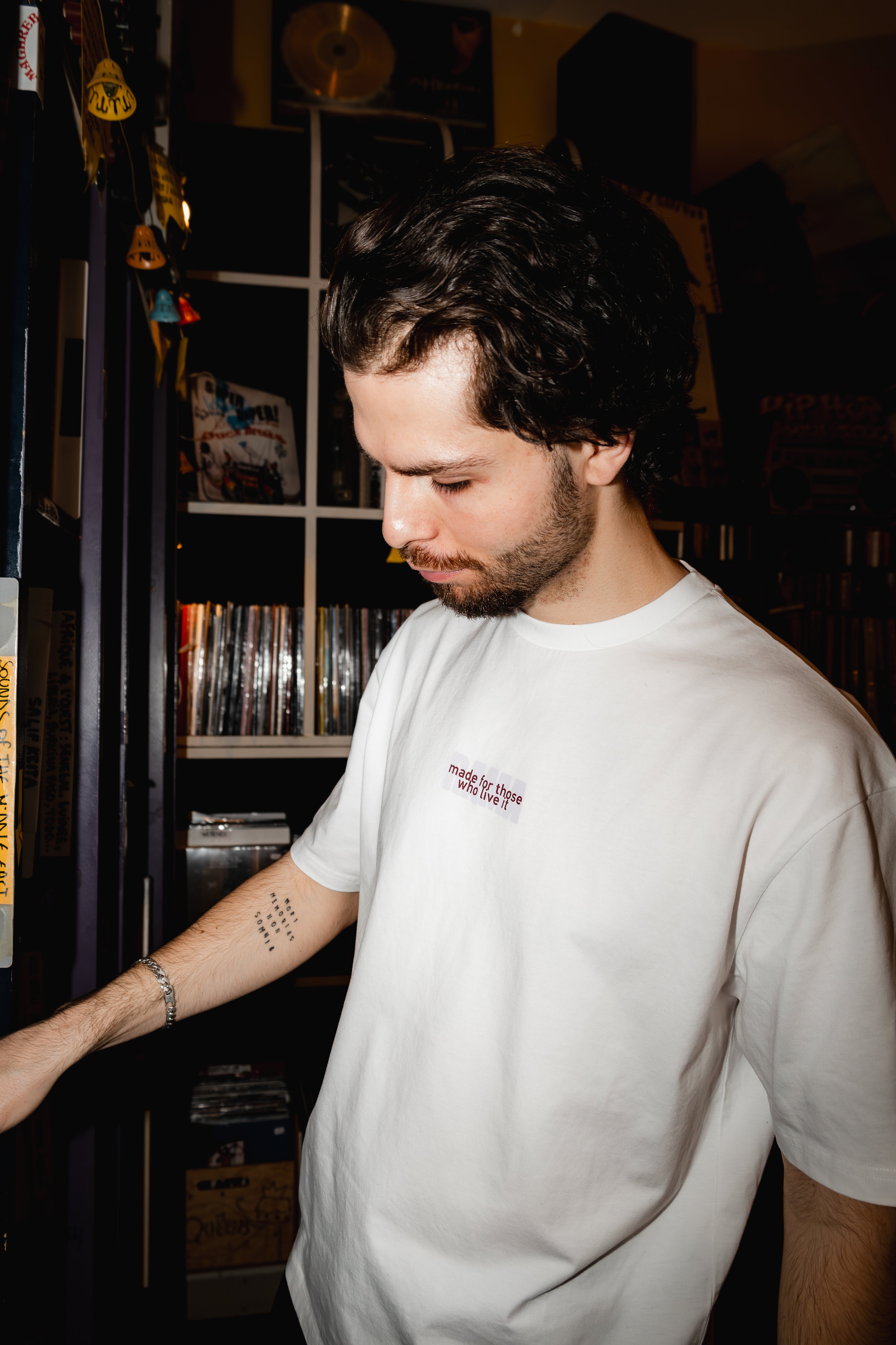 T-SHIRT ORIGIN